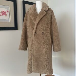 OUTERKNOWN Sherpa Coat